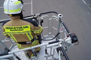 Sicherung mit Feuerwehrhaltegurt